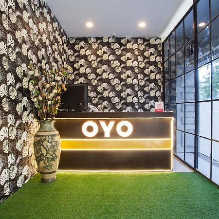 Oyo 2361 Hotel Winston Glugur Exterior foto