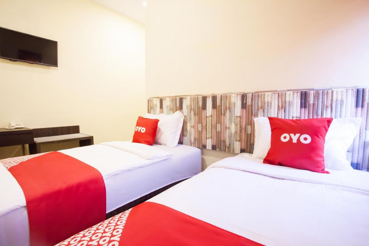 Oyo 2361 Hotel Winston Glugur Exterior foto